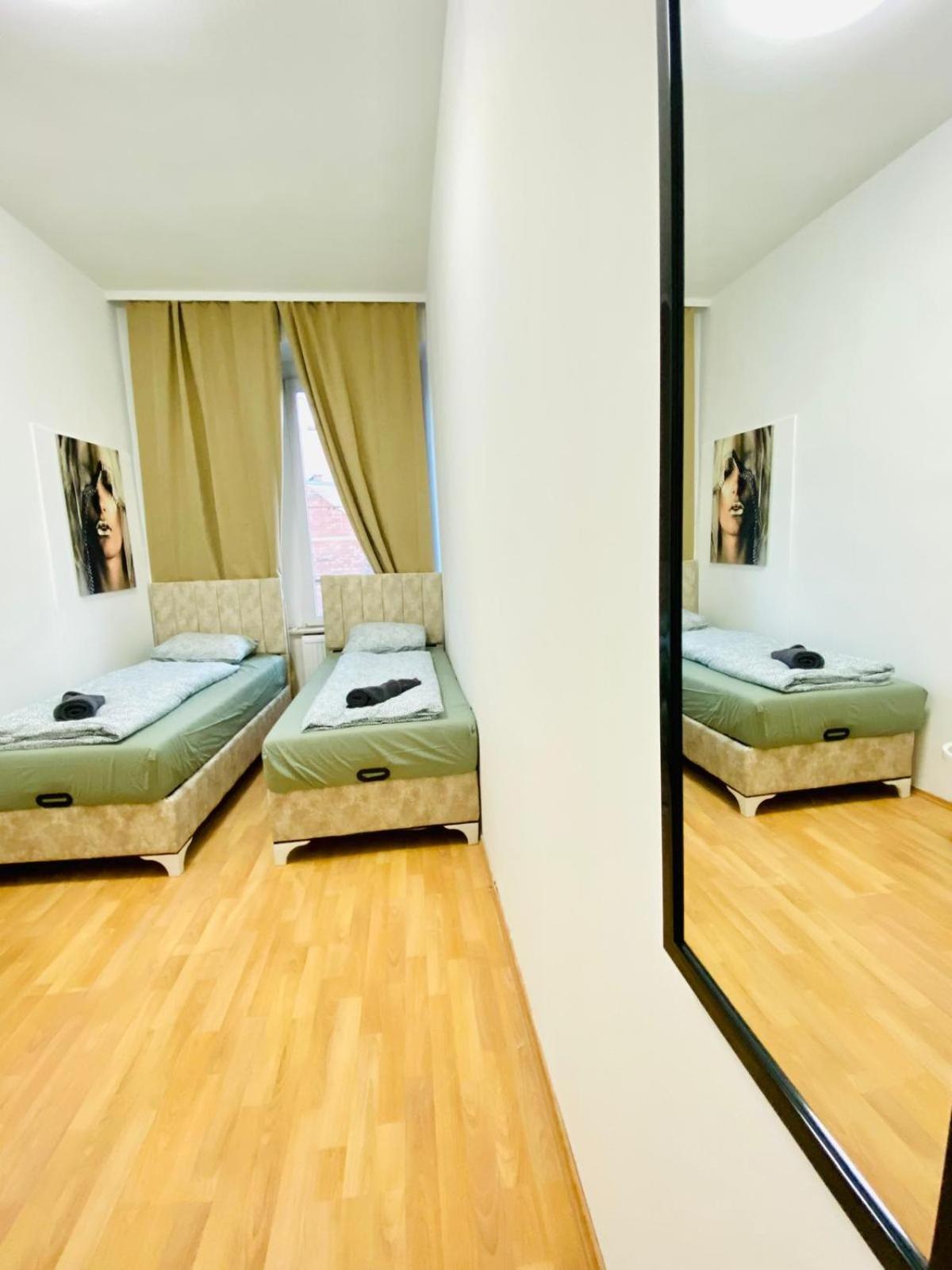 Bright 5Br Shared Apartment W Great Transport Link Вена Экстерьер фото