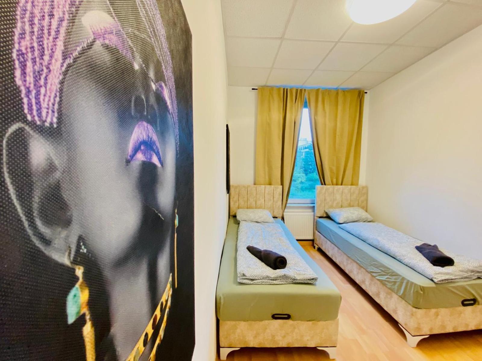 Bright 5Br Shared Apartment W Great Transport Link Вена Экстерьер фото